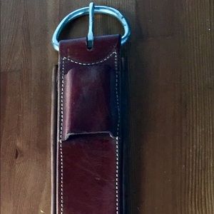 Leather cinch